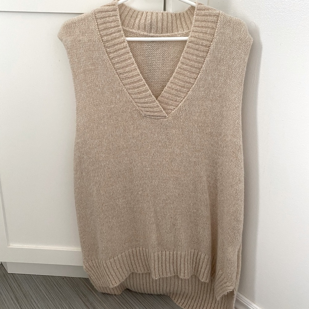Longline Sweater Vest